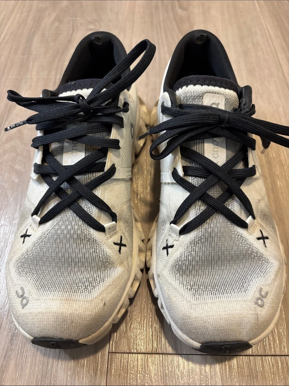 On Cloud X Women’s Size 5 White Mesh Running Athletic Sneaker